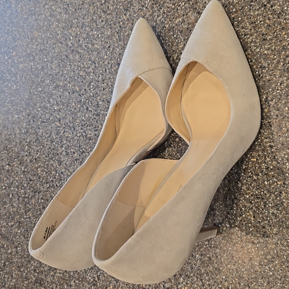 New West heels, size 8